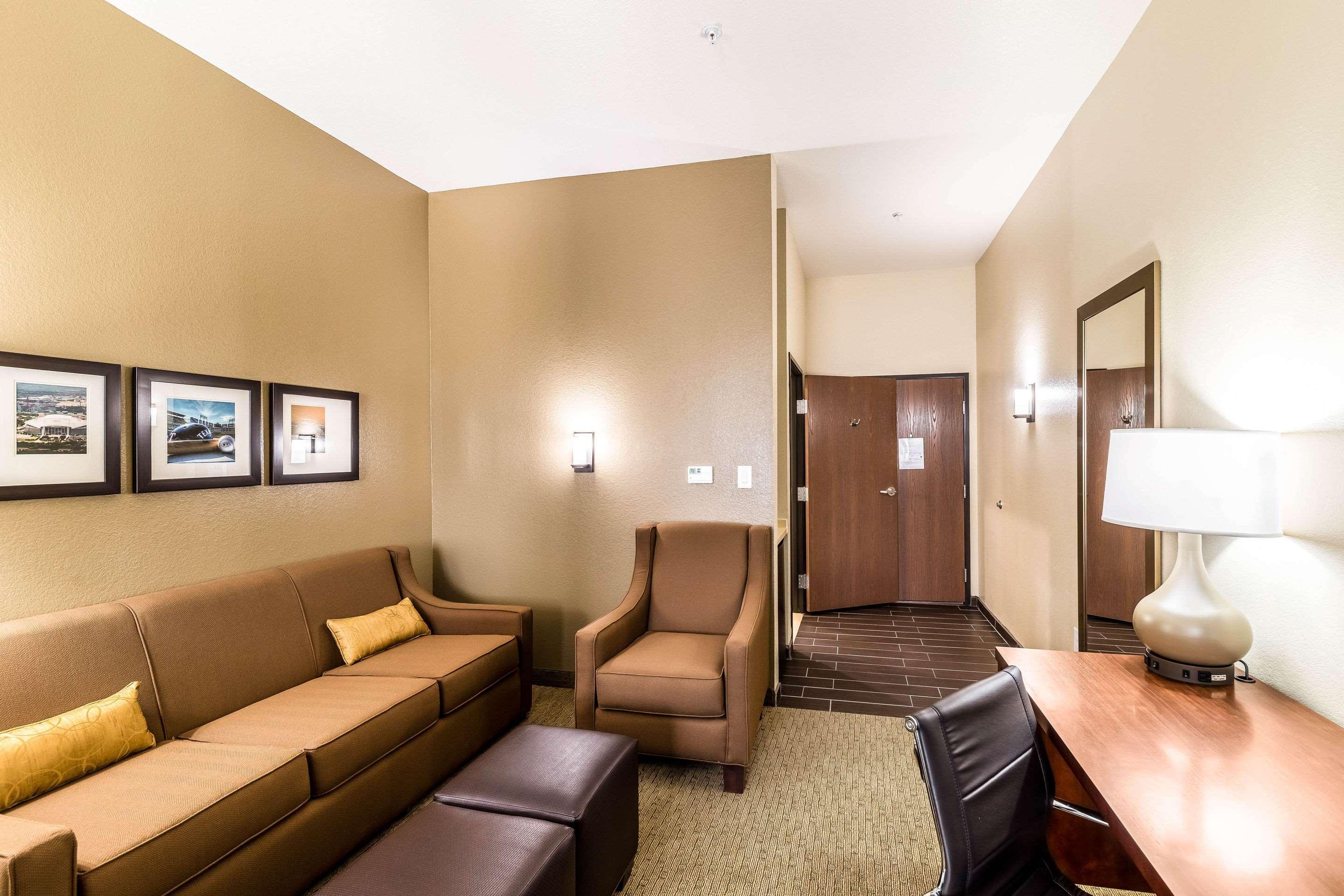 Comfort Suites Grand Prairie - Arlington North Kültér fotó