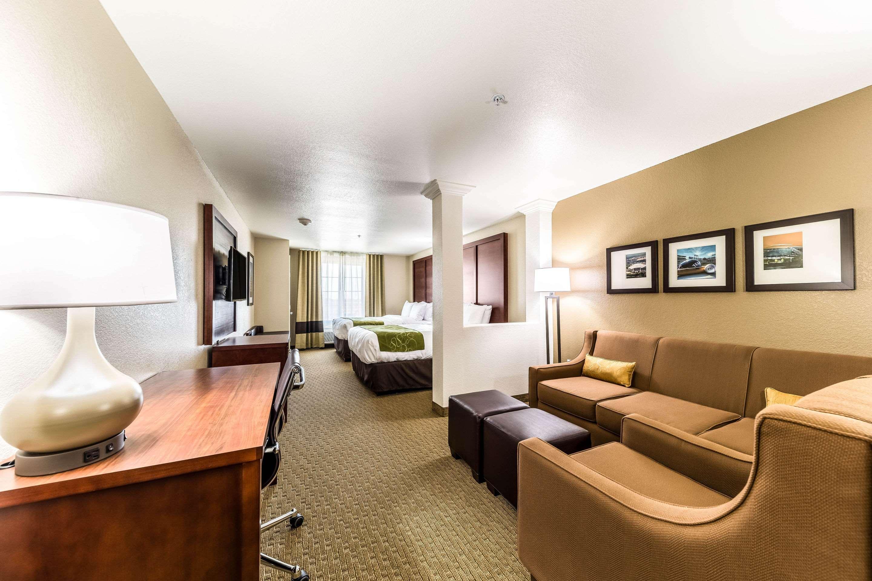 Comfort Suites Grand Prairie - Arlington North Kültér fotó
