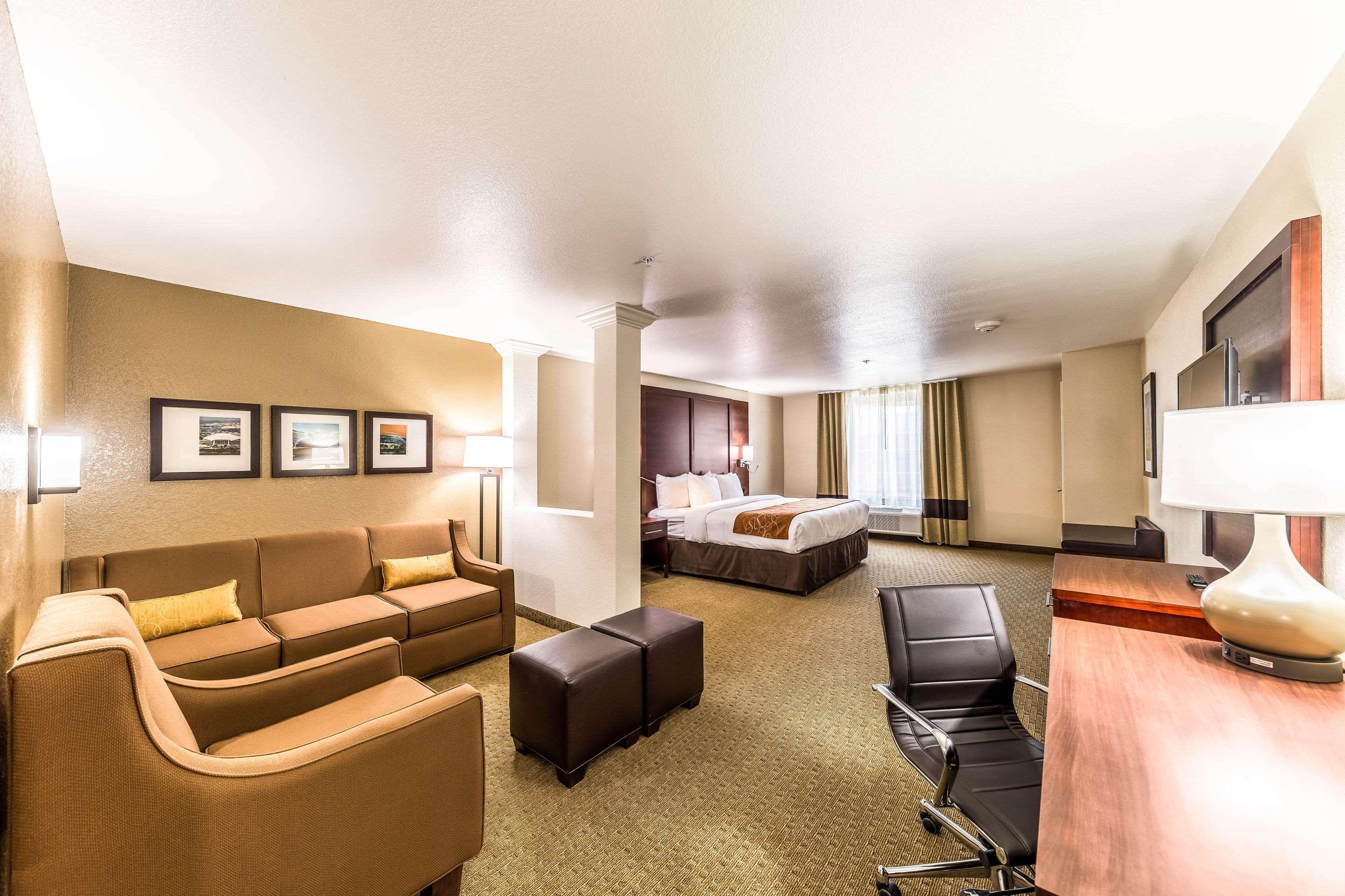 Comfort Suites Grand Prairie - Arlington North Kültér fotó