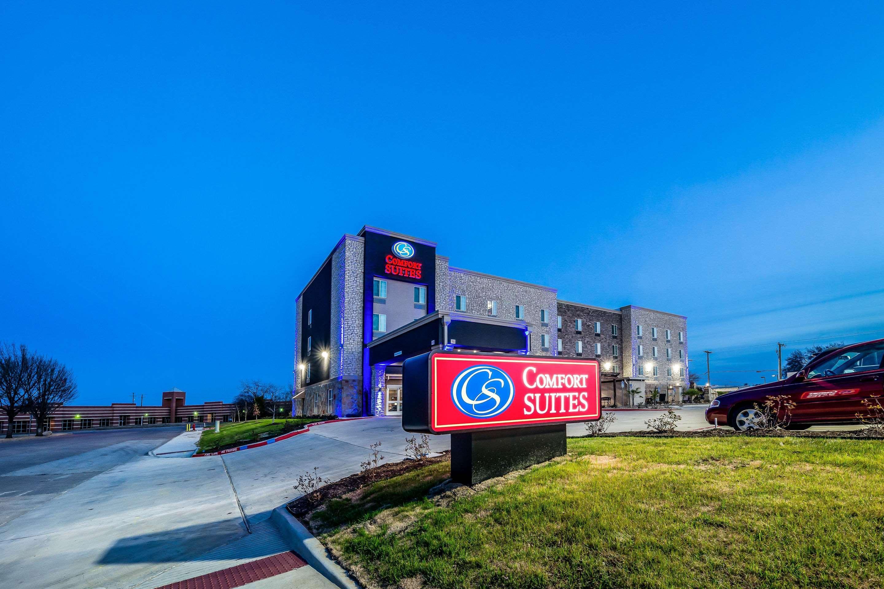 Comfort Suites Grand Prairie - Arlington North Kültér fotó